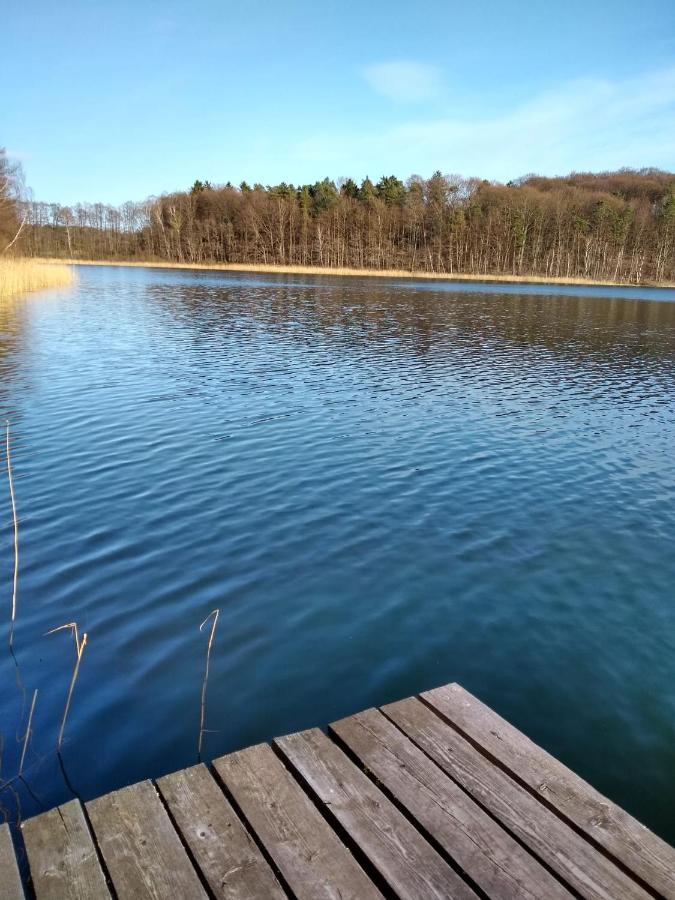 Zwei Seen Ferienhaus Canow Exteriör bild